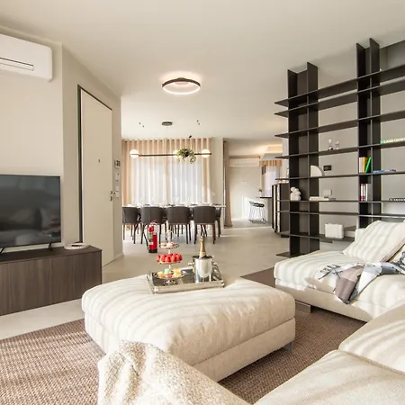 Dorato Luxury & - View Aparthotel Colico