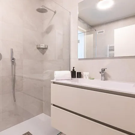 Dorato Luxury - View Hotel apartamentowy Colico