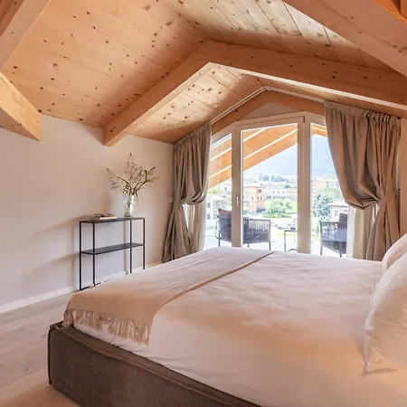 Dorato Luxury - View Hotel apartamentowy Colico