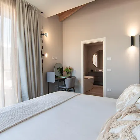 Dorato Luxury & - View Апарт-отель Колико