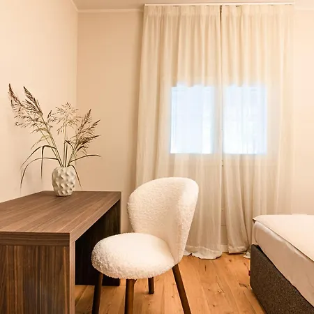 Dorato Luxury - View كوليكو