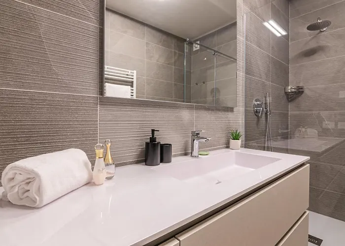 Dorato Luxury - View